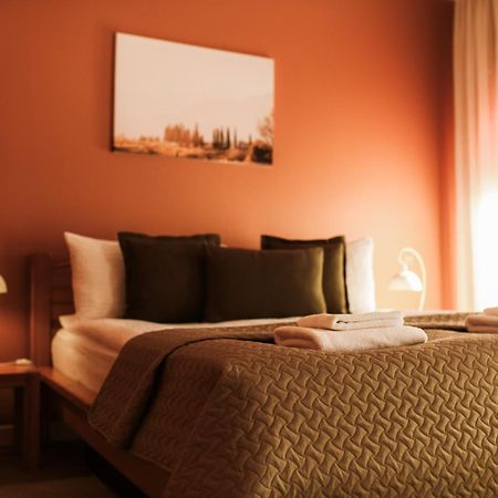 Jolanta Hotel Aluksne Ngoại thất bức ảnh