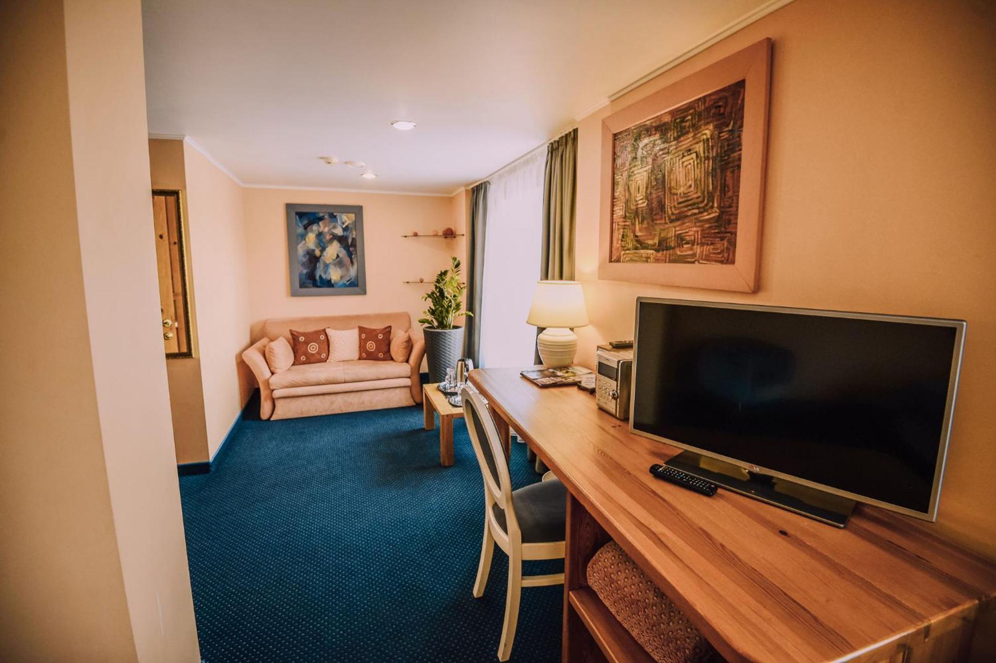 Jolanta Hotel Aluksne Phòng bức ảnh